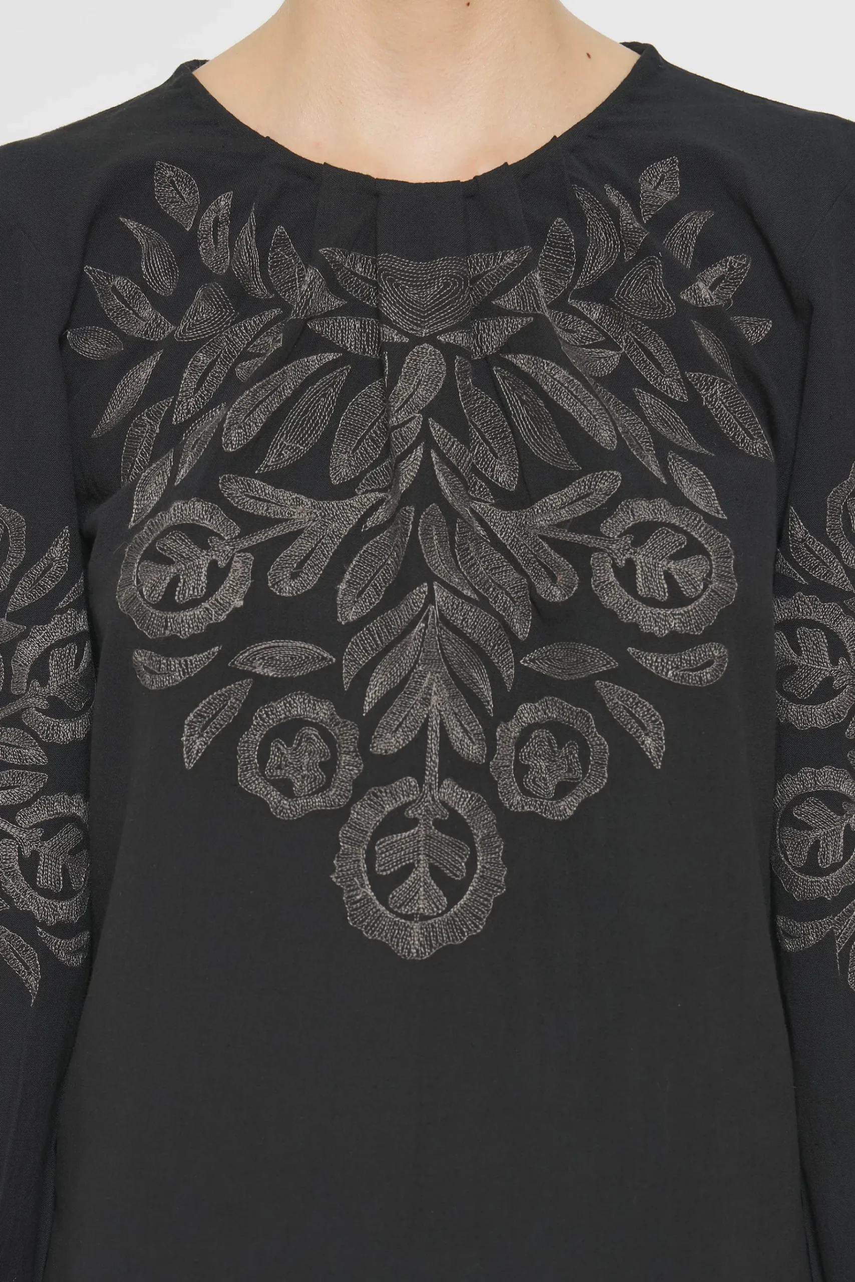 ANTIK BATIK Eglantine Embroidered blouse Black Shop