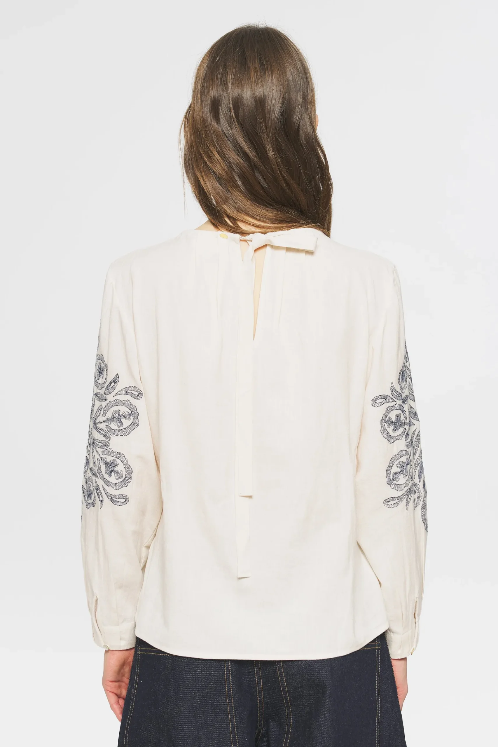 ANTIK BATIK Eglantine Embroidered blouse Cream New