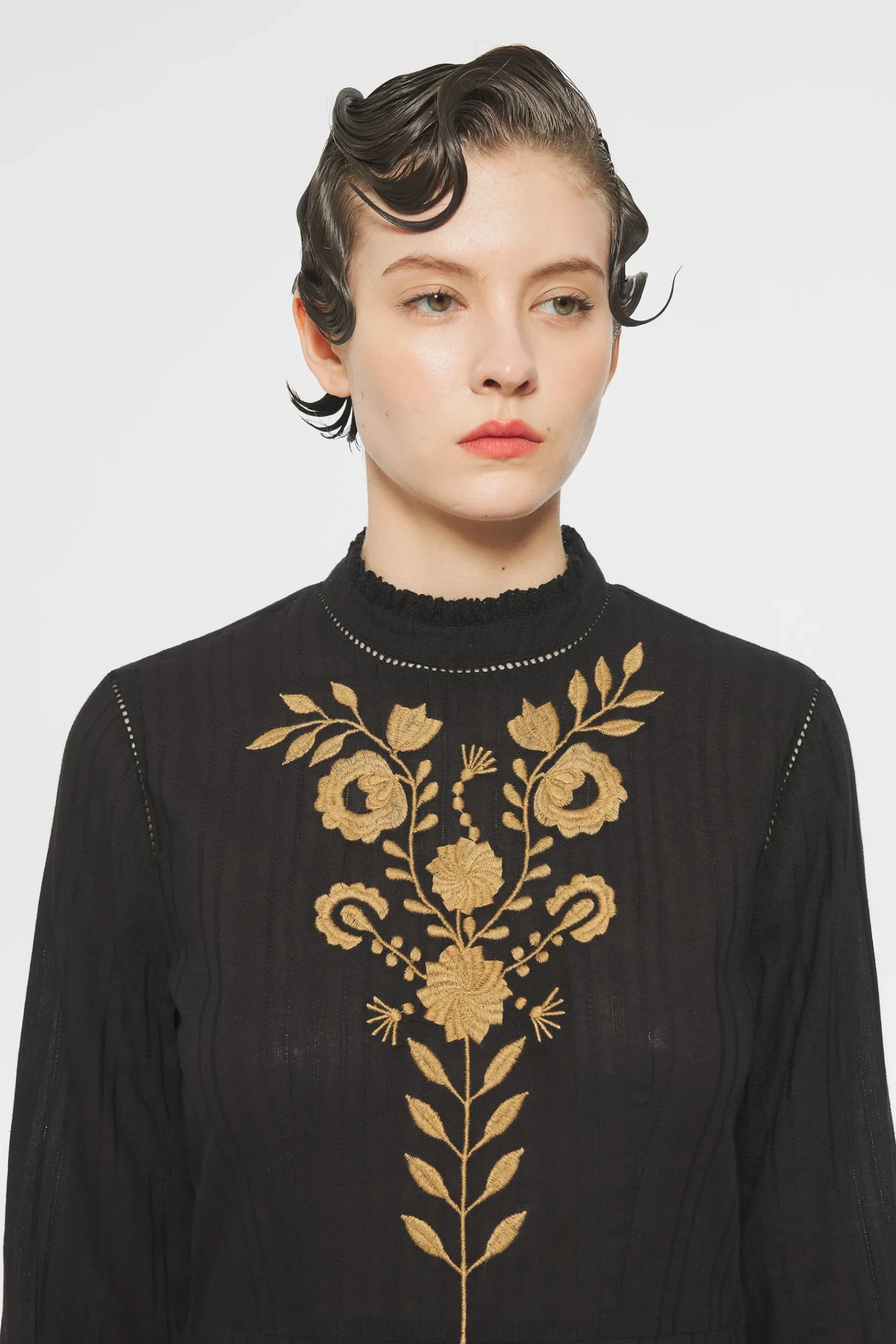 ANTIK BATIK Kiss Embroidered mini dress Black Store
