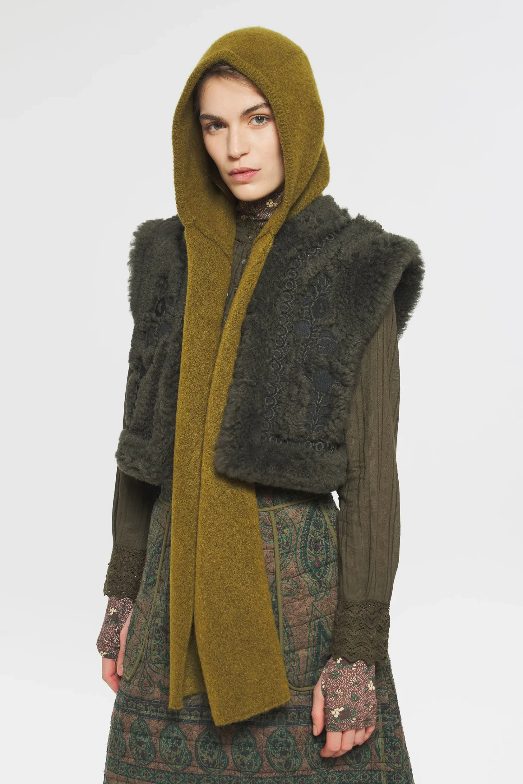 ANTIK BATIK Michelle Hooded scarf Green Fashion