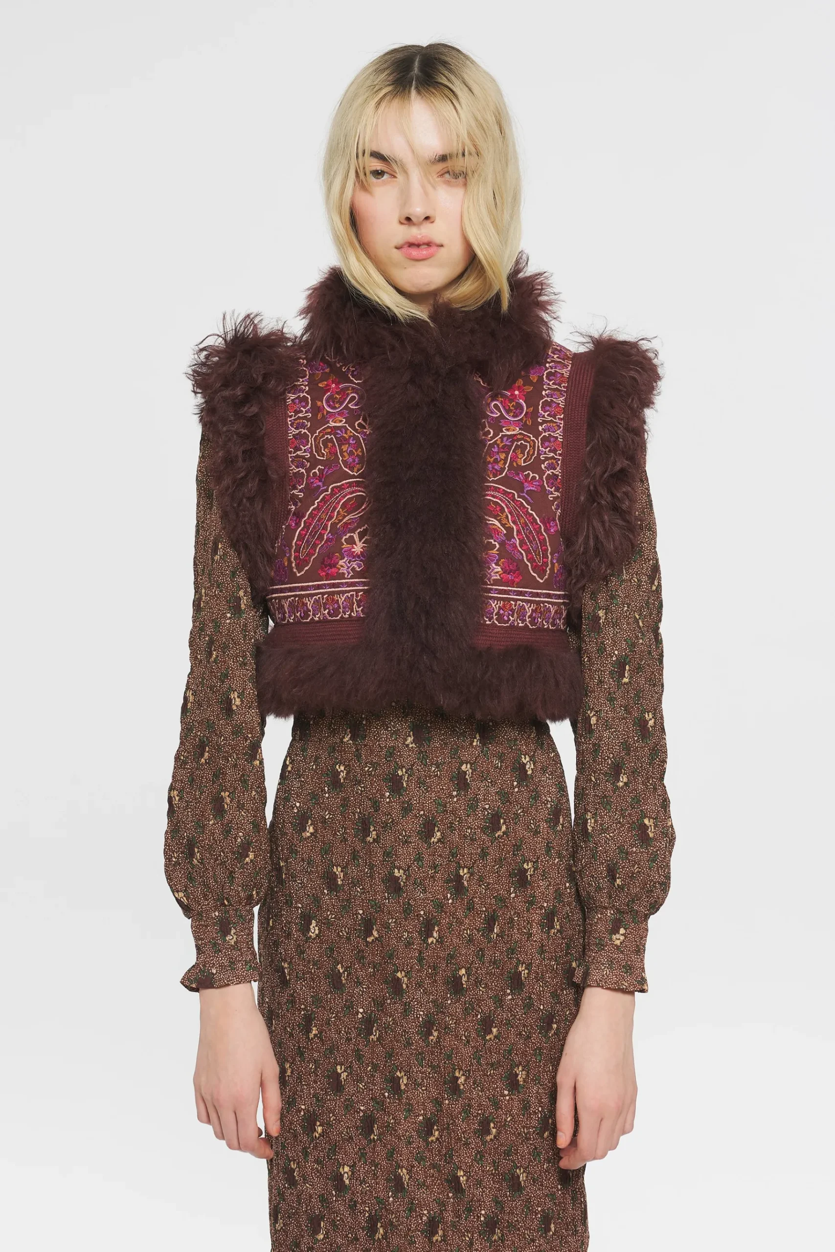 ANTIK BATIK Roza Embroide bolero Red New