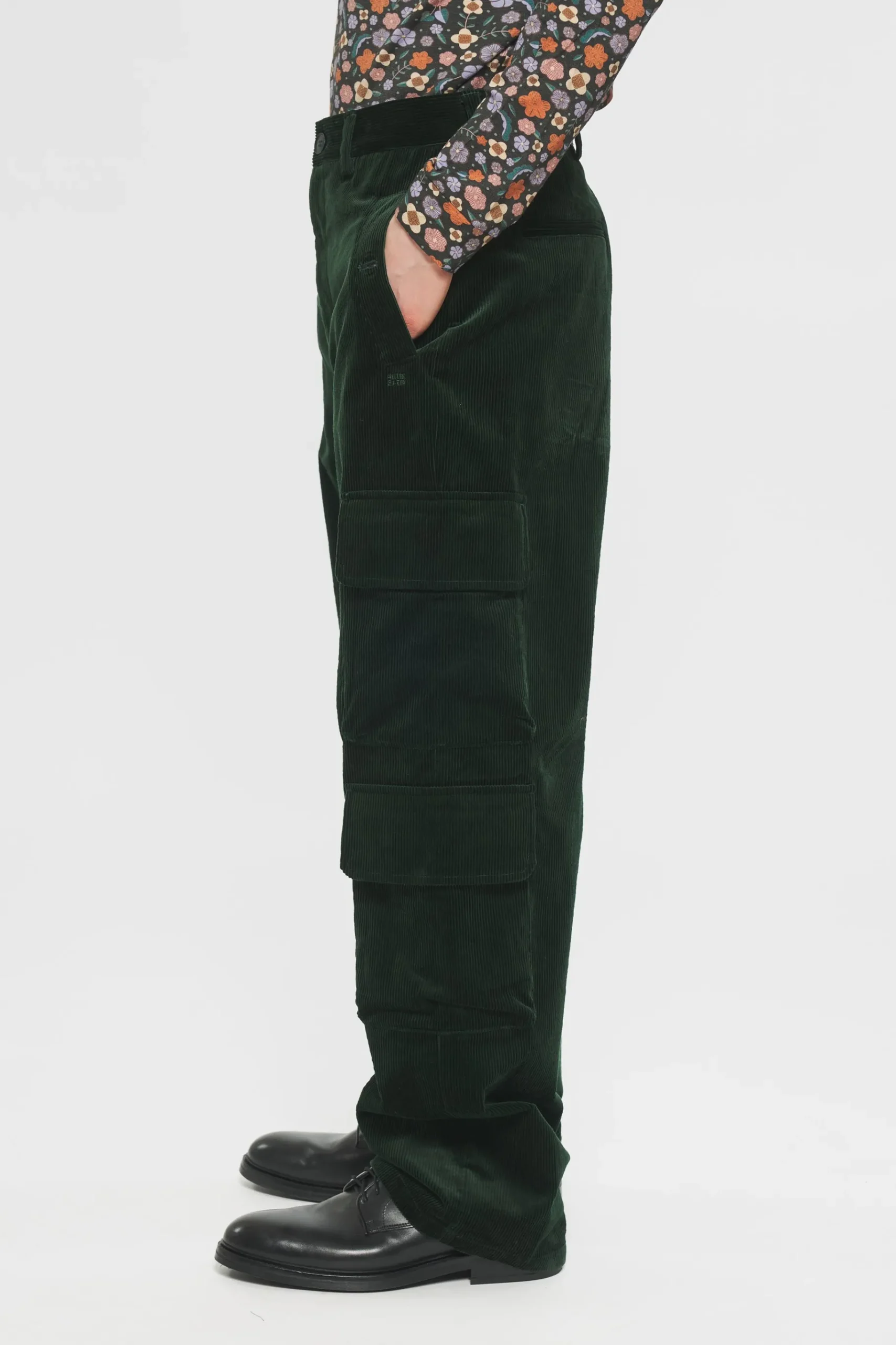 ANTIK BATIK Tildo Cargo Trousers Men Kaki Discount